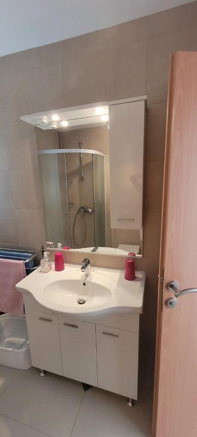 San Apartment Loviste